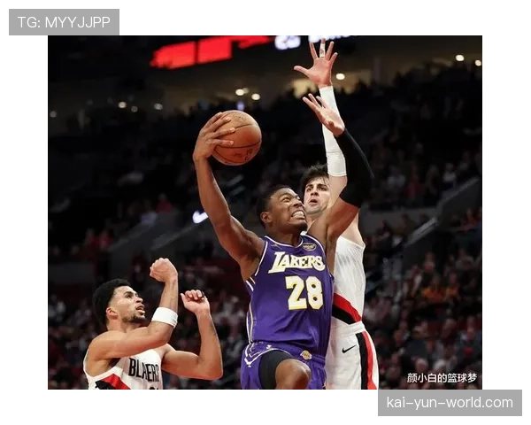 太阳残阵收缩防守奏效 限制湖人三巨头挡拆发起效率